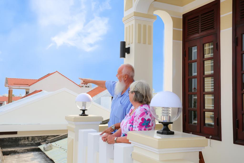 Phoenix Homestay Hoi An Bagian luar foto