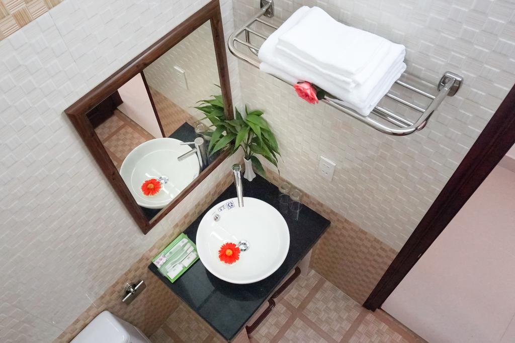 Phoenix Homestay Hoi An Bagian luar foto